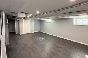 206 Remington St, Bridgeport, CT 06610 - Photo 11