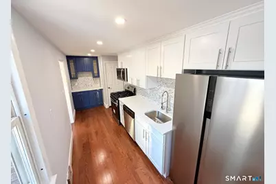 206 Remington Street, Bridgeport, CT 06610 - Photo 5