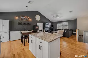 19 Moxley Rd, Montville, CT 06382 - Photo 7