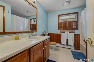 16 Greystone Dr, Montville, CT 06382 - Photo 13