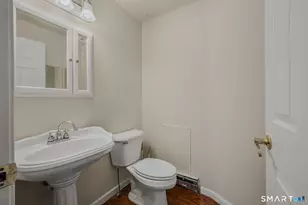 16 Greystone Dr, Montville, CT 06382 - Photo 7