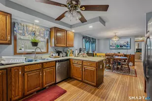 16 Greystone Dr, Montville, CT 06382 - Photo 17