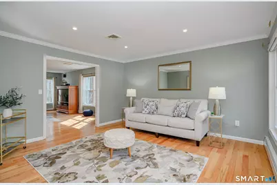 10 Sweetbriar Lane, Newtown, CT 06482 - Photo 7