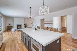 70 Meadow Ridge Rd, Fairfield, CT 06890 - Photo 11