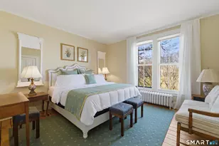 597 Pequot Ave, New London, CT 06320 - Photo 17