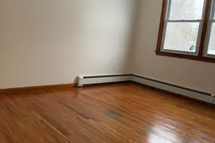 7 North St, East Haven, CT 06513 - Photo 9