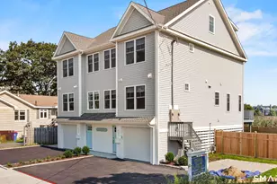 995 Reef Rd, Fairfield, CT 06824 - Photo 1