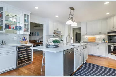 4 Harbour View Drive, New Fairfield, CT 06812 - Photo 11