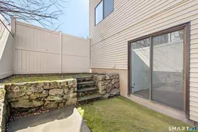 60 Lawn Avenue #APT 21, Stamford, CT 06902 - Photo 5