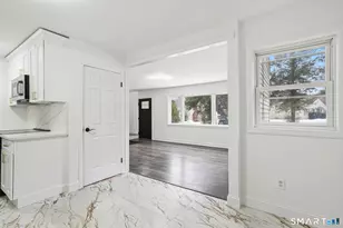 21 Oven Rock Rd, Bethel, CT 06801 - Photo 15