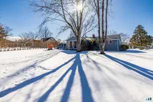 4 Lewis St, Simsbury, CT 06081 - Photo 27