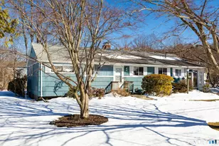 4 Lewis St, Simsbury, CT 06081 - Photo 21