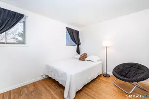 4 Lewis St, Simsbury, CT 06081 - Photo 13