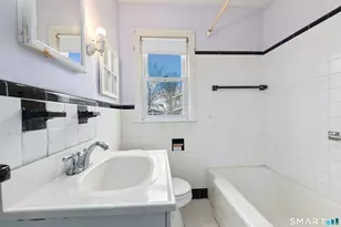 20 Benson Pl, Fairfield, CT 06824 - Photo 11