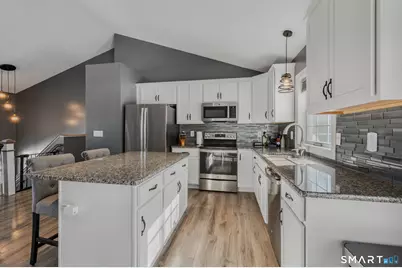 52 Carol Drive, Montville, CT 06382 - Photo 11