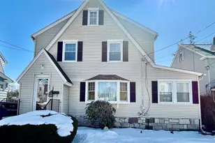 405 Westfield Ave, Bridgeport, CT 06606 - Photo 1