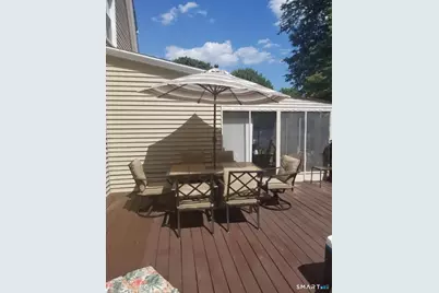 405 Westfield Avenue, Bridgeport, CT 06606 - Photo 23