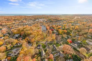 25 Lakeside Ave, Darien, CT 06820 - Photo 3