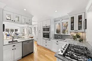 25 Lakeside Ave, Darien, CT 06820 - Photo 9