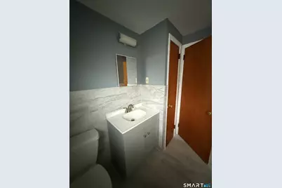 21 Hartford Avenue #4, Newington, CT 06111 - Photo 11