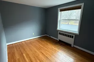 21 Hartford Ave, Newington, CT 06111 - Photo 13