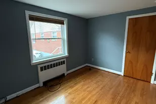 21 Hartford Ave, Newington, CT 06111 - Photo 9