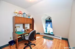 537 Center St, Manchester, CT 06040 - Photo 33