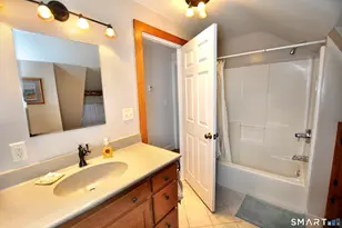 537 Center St, Manchester, CT 06040 - Photo 37