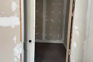 109 Montauk Ave, New London, CT 06320 - Photo 21