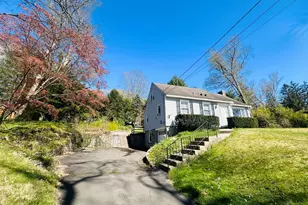 37 Weed St, New Canaan, CT 06840 - Photo 5