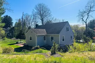 37 Weed St, New Canaan, CT 06840 - Photo 9