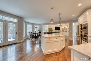 15 Squire Ct, Trumbull, CT 06611 - Photo 13