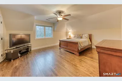 15 Squire Court, Trumbull, CT 06611 - Photo 31