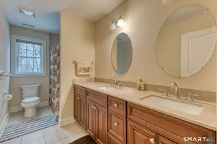 15 Squire Ct, Trumbull, CT 06611 - Photo 29