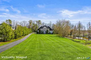 15 Squire Ct, Trumbull, CT 06611 - Photo 3