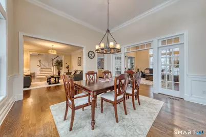 15 Squire Court, Trumbull, CT 06611 - Photo 9