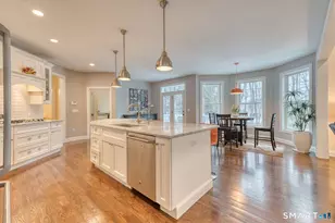 15 Squire Ct, Trumbull, CT 06611 - Photo 25