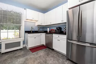 8 Pearl St, Groton, CT 06355 - Photo 13