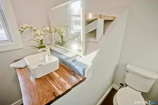 22 Southview St, Enfield, CT 06082 - Photo 11