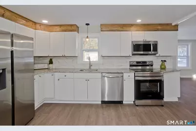 22 Southview Street, Enfield, CT 06082 - Photo 5