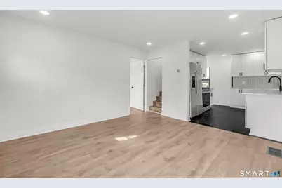 7 Moscariello Place, Norwalk, CT 06854 - Photo 7