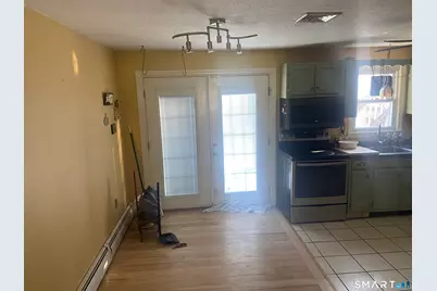 28 Kent Court, Middletown, CT 06457 - Photo 3