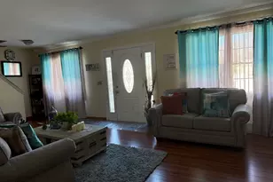 18 Olivia Ln, Naugatuck, CT 06770 - Photo 5