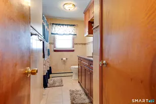 51 Joseph Rd, Naugatuck, CT 06770 - Photo 15