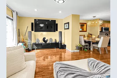 800 Seaview Avenue #760-4, Bridgeport, CT 06607 - Photo 5