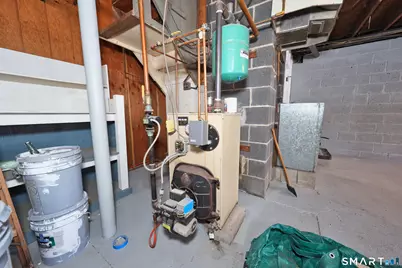 178 Bushnell Avenue, Watertown, CT 06779 - Photo 39