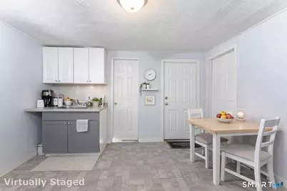 429 Washington Avenue, Waterbury, CT 06708 - Photo 23