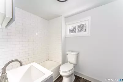 429 Washington Avenue, Waterbury, CT 06708 - Photo 17