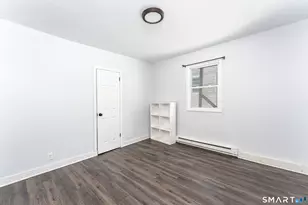 429 Washington Ave, Waterbury, CT 06708 - Photo 15