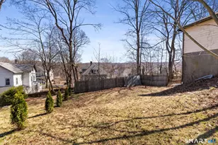 132 Howard Ave, Ansonia, CT 06401 - Photo 7